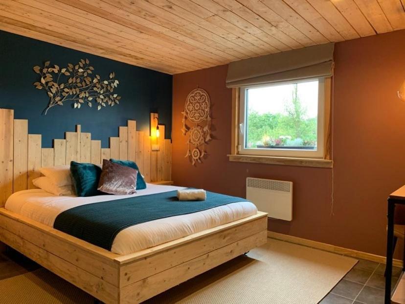Le Soleil Couchant/Chambre D'Hotes Givet Dış mekan fotoğraf